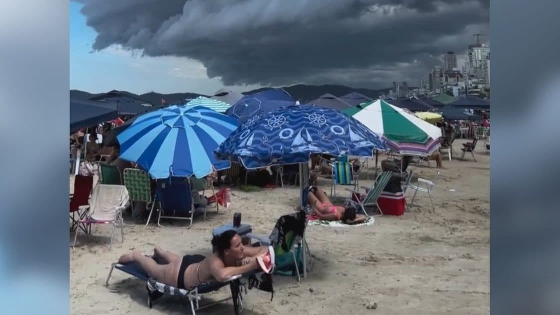 “Mudança no tempo”: Dia “vira noite” com nuvem gigante em Itapema