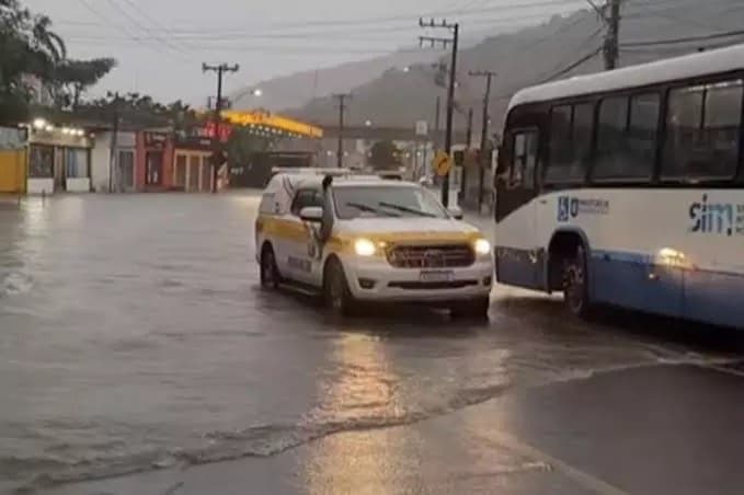 Defesa Civil monitora risco de alagamentos e tempestades em SC
