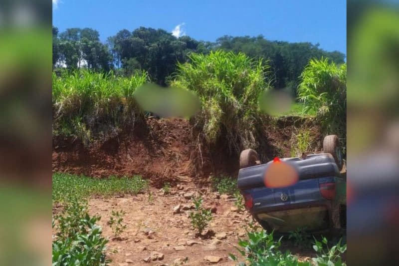 Dois mortos em acidentes no Oeste de SC: idoso é arremessado de carro e mulher perde a vida em moto na BR-282