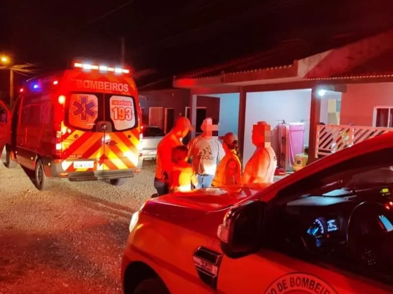Mãe joga carro contra menino de 11 anos após briga entre crianças em Gaspar