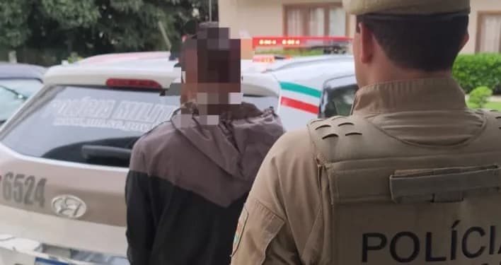 Homem é morto a facadas após briga por drogas em Nova Trento