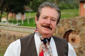 Morre o fundador do grupo “Os Monarcas” aos 82 anos após batalha contra o câncer