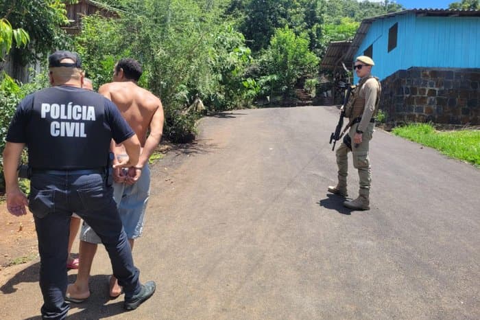 Homem que matou mulher no RS estava escondido em SC