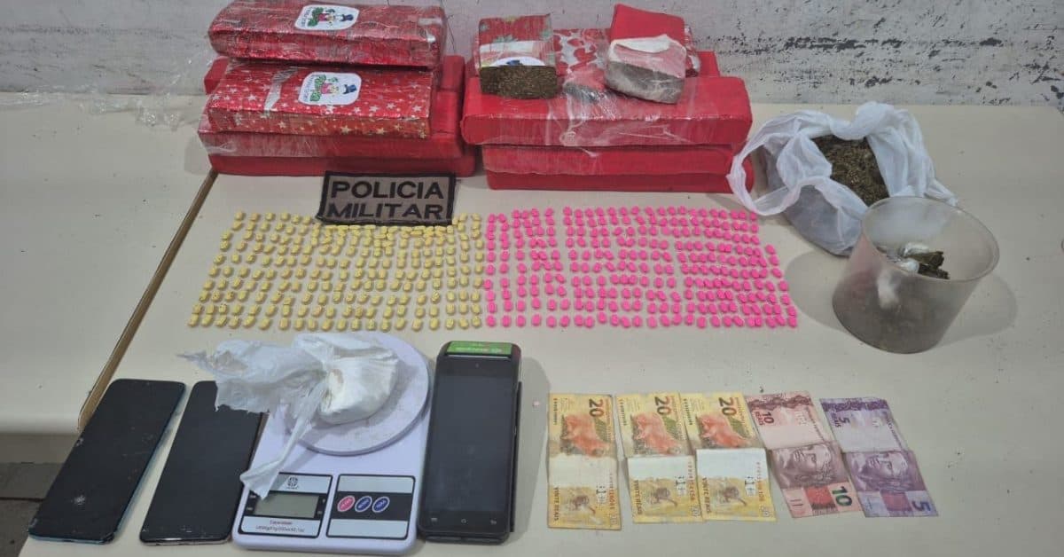 Abordagem de rotina leva à apreensão de maconha e centenas de comprimidos de ecstasy em SC