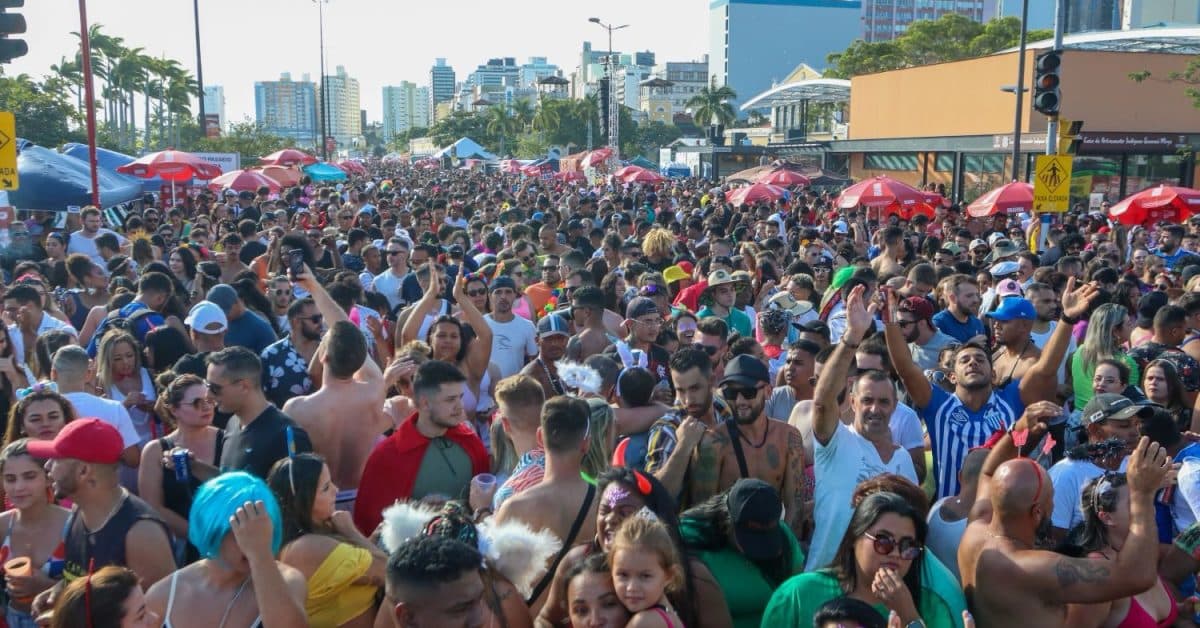 Carnaval 2025: com economia aquecida, Santa Catarina espera aumento no faturamento