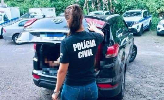 Motorista de aplicativo preso em SC era procurado por estupro de vulnerável em Macapá
