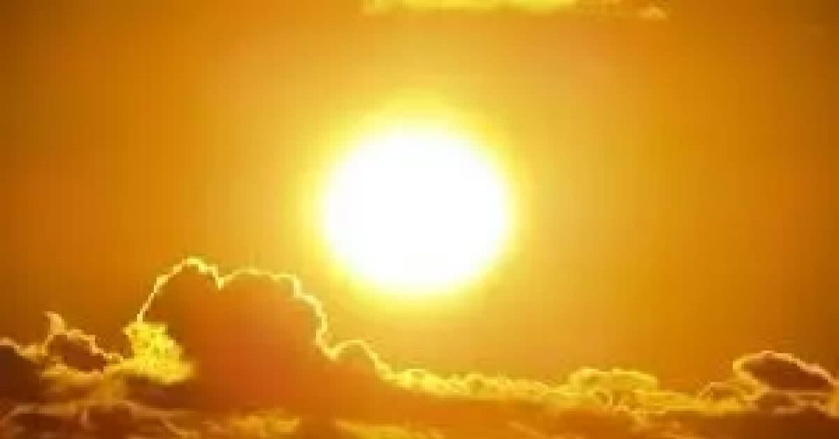 Calor intenso e temporais isolados marcam o domingo em Santa Catarina
