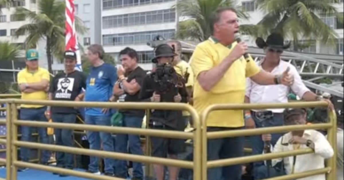 “Vou ser um problema para eles, preso ou morto”, diz Bolsonaro durante ato em Copacabana