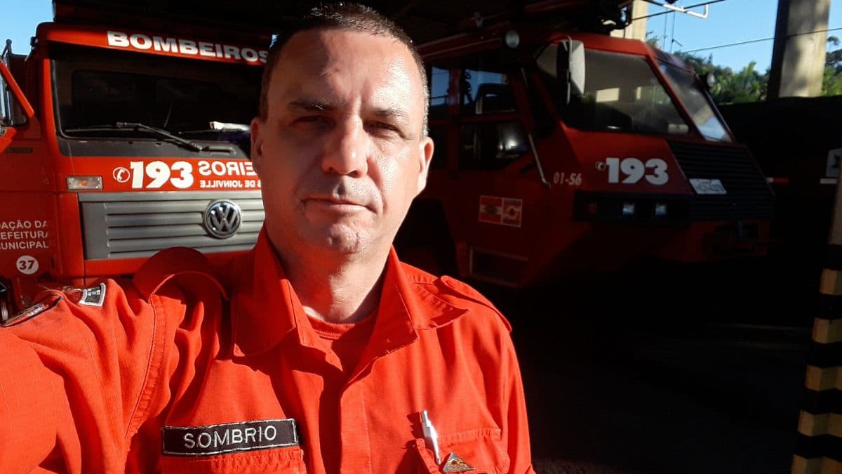 Bombeiro morre aos 49 anos após 27 anos de carreira em Joinville