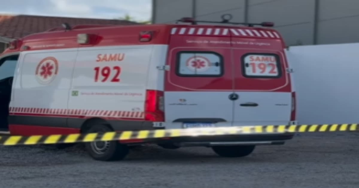Corpo é encontrado ao lado de carro suspeito com entorpecentes em Tijucas