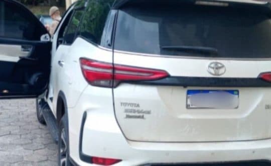 Hilux furtada em Itapema é recuperada em Gaspar dois dias depois