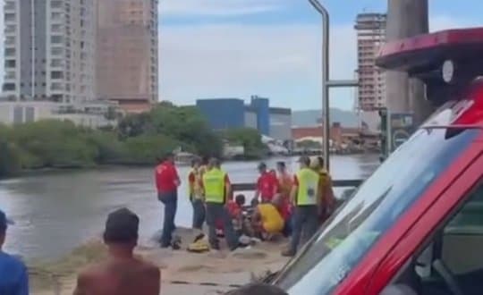 Homem some nas águas de Porto Belo e é encontrado após 20 minutos sem respirar