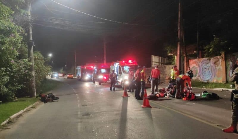 Jovem morre em acidente com 3 motos na SC-406, em Florianópolis