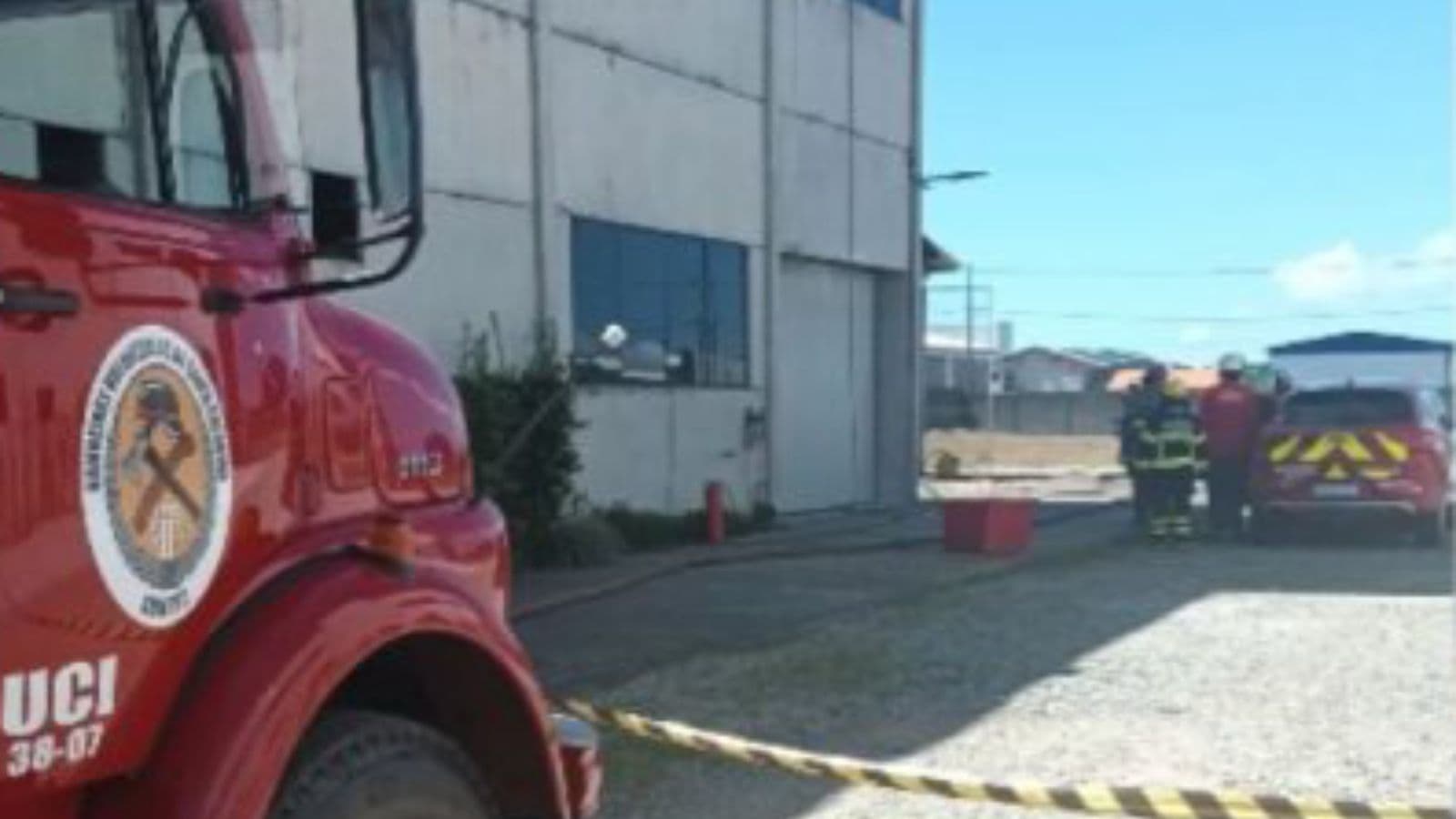 Explosão de caldeira em empresa deixa trabalhador com 90% do corpo queimado