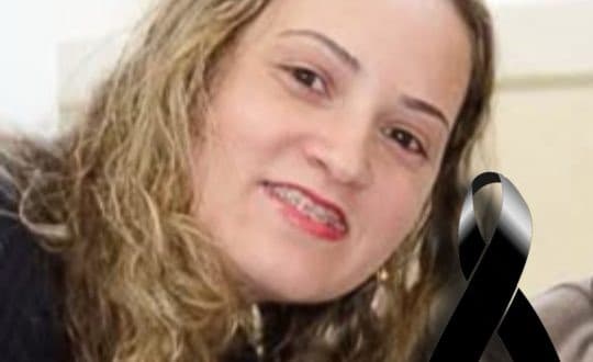 Empresária é morta a tiros dentro do carro em Tubarão