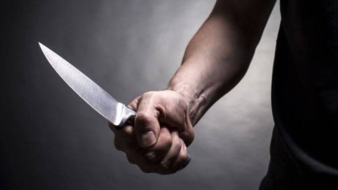 Mulher é esfaqueada pelo cunhado e por outra mulher em tentativa de feminicídio em Blumenau