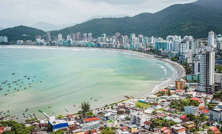 Entre os principais destinos do país, Itapema segue na categoria máxima do turismo