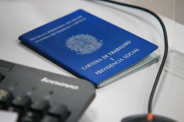 Santa Catarina tem 9.838 vagas de emprego abertas no Sine 