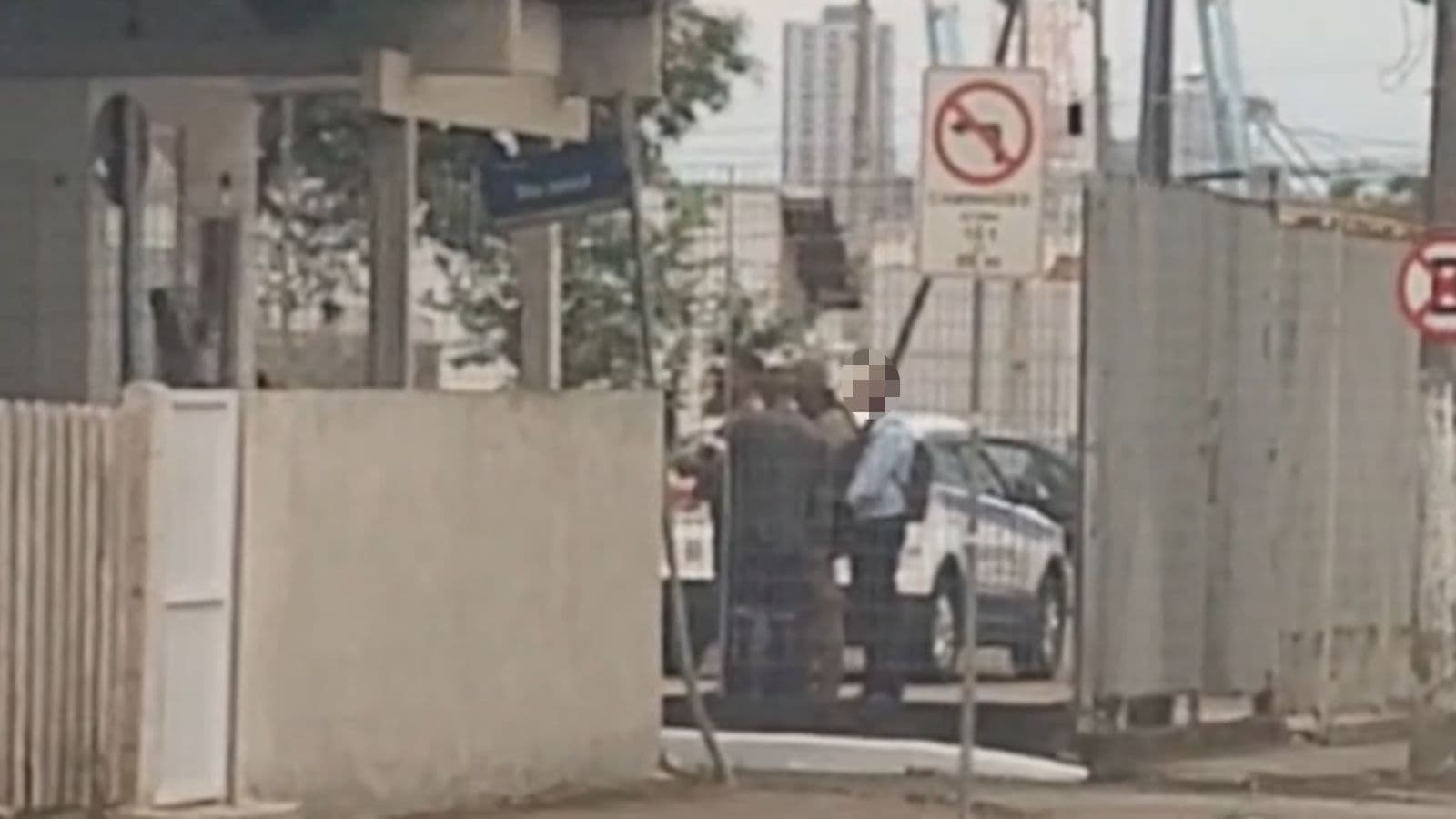 Colegas encontram vigilante morto dentro de guarita em Itajaí