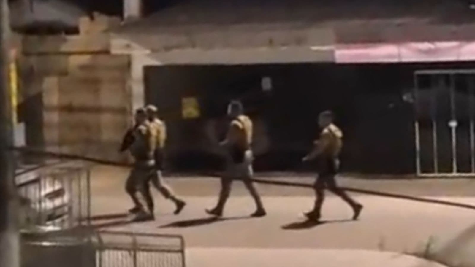 Homem com arma em punho invade prédio atrás do atual da ex e moradores entram em pânico em Itajaí