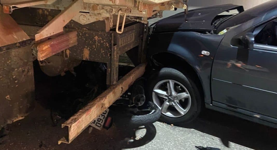 Motociclista morre em Brusque após batida com carro dirigido por homem embriagado