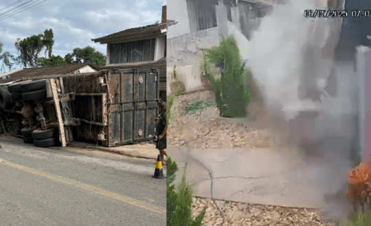 Caminhão carregado com entulhos tomba e destrói parte de casa em Itajaí