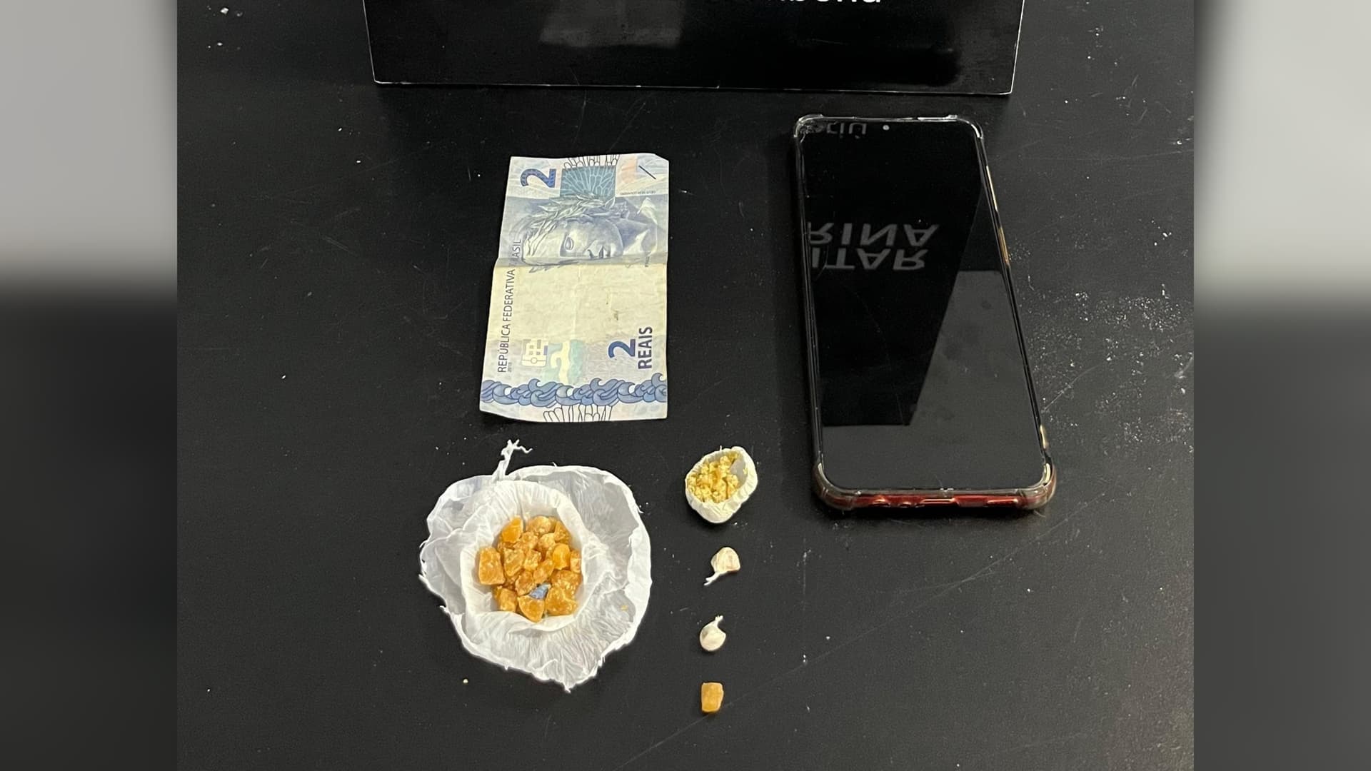 Traficante é preso ao vender crack na Avenida Atlântica em Balneário Camboriú
