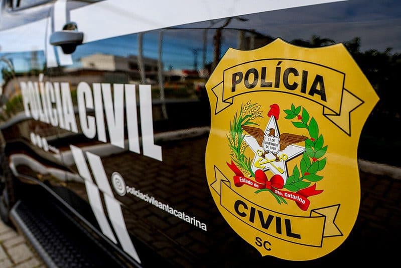 Condenado por estupro de vulnerável e pornografia infantil é preso em Santa Catarina