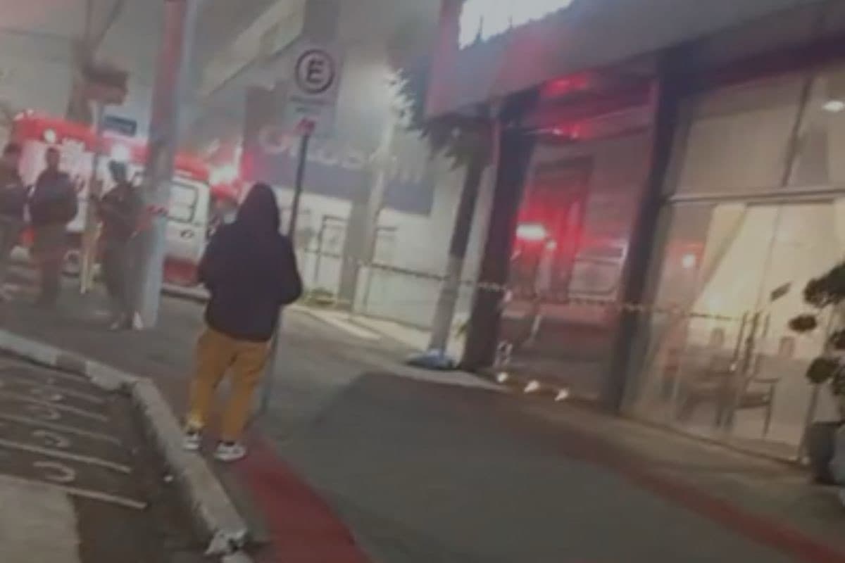 Executada na calçada: jovem de 21 anos é morta com tiros em avenida movimentada de Chapecó