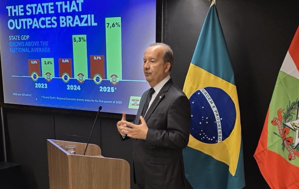 Jorginho Mello apresenta SC a gigantes japonesas e tenta abrir mercado para carne bovina