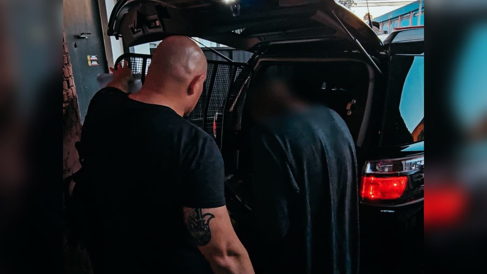 Assaltante que roubou carro de comerciante em plena saída do trabalho é preso 