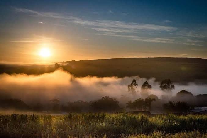 Massa de ar seco mantém tempo firme e temperaturas baixas em SC neste domingo