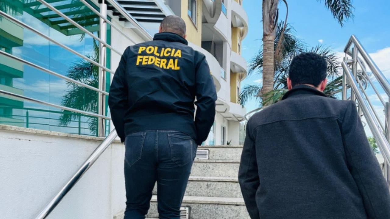 PF bloqueia imóvel de R$ 1 milhão ligado a crimes cibernéticos e exploração infantil em SC