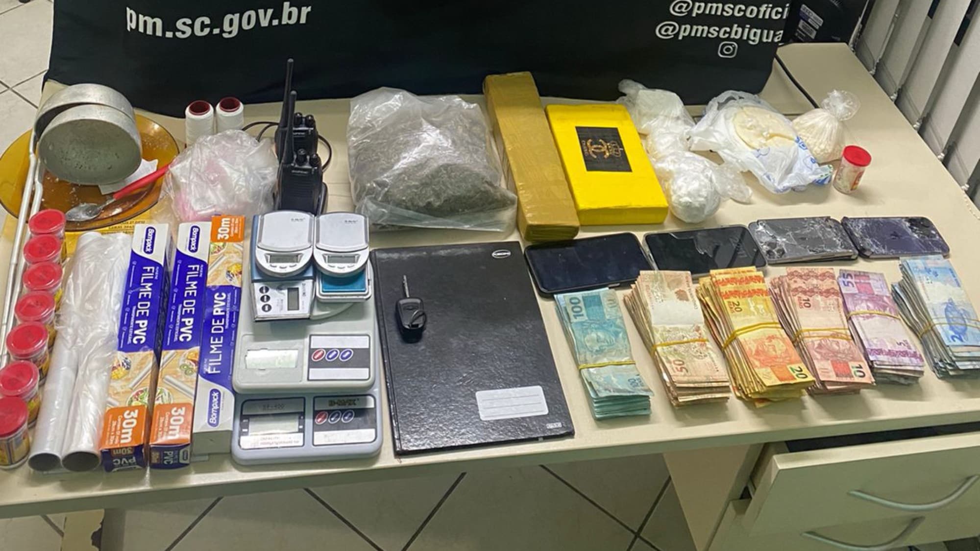 Tático de Biguaçu fecha o cerco contra facção e prende quatro criminosos em flagrante