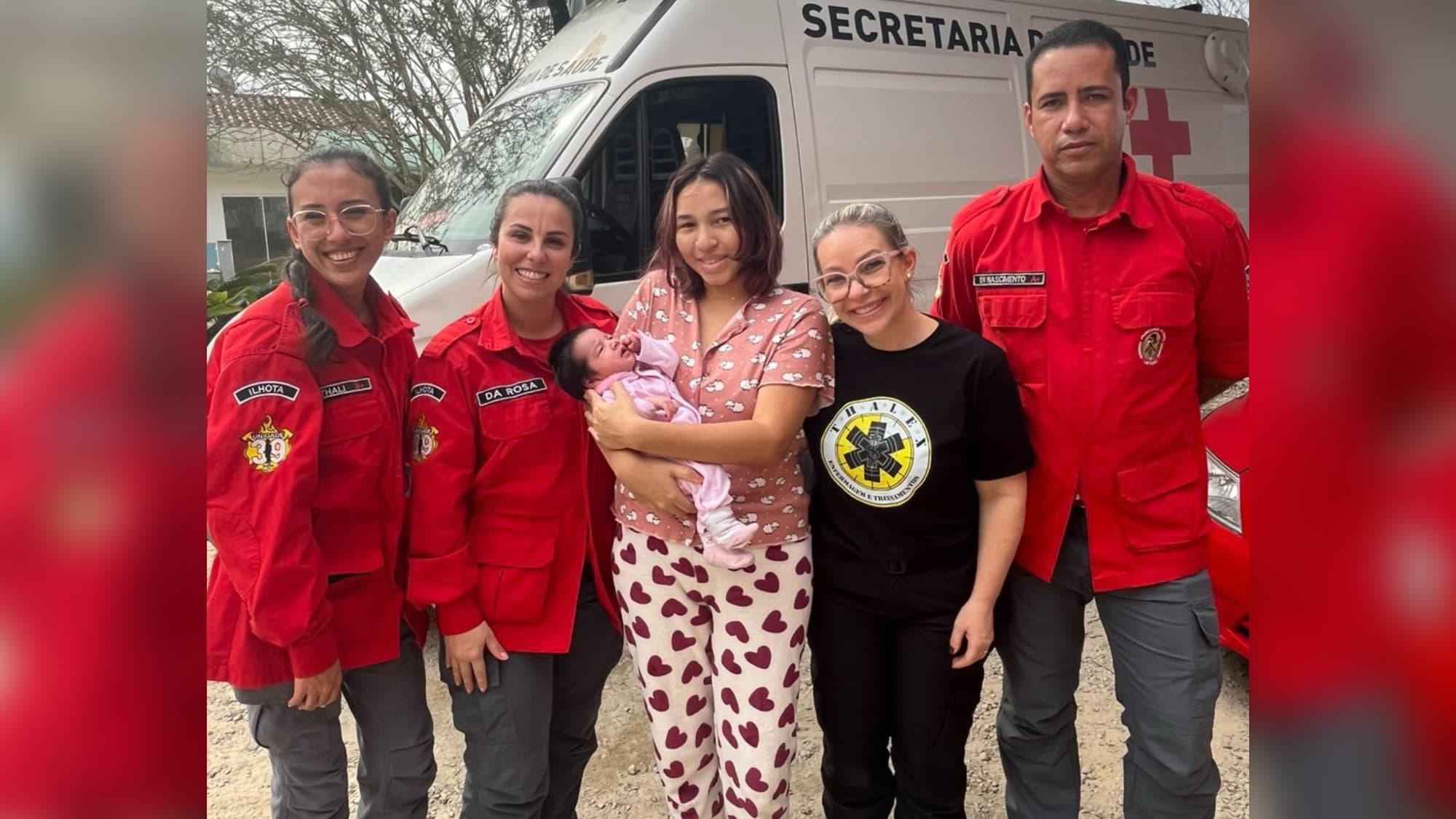 Bebê de 15 dias é salva por bombeiros após engasgar e volta a respirar em SC