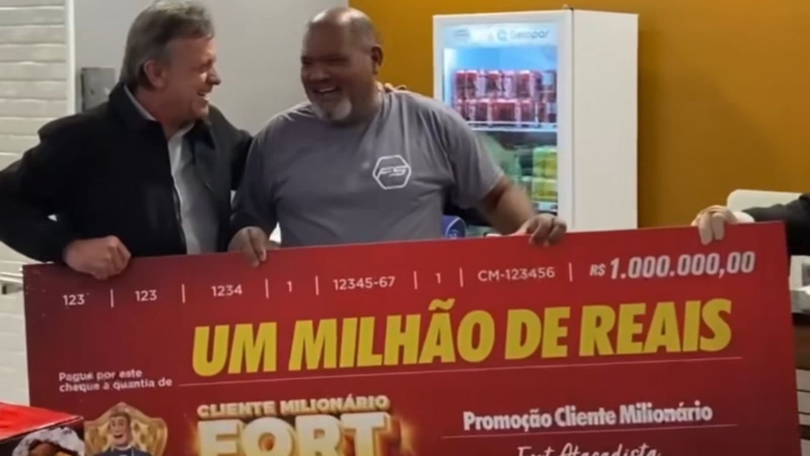 “Ainda não caiu a ficha”: Cliente fiel do Fort Atacadista leva prêmio de R$ 1 milhão