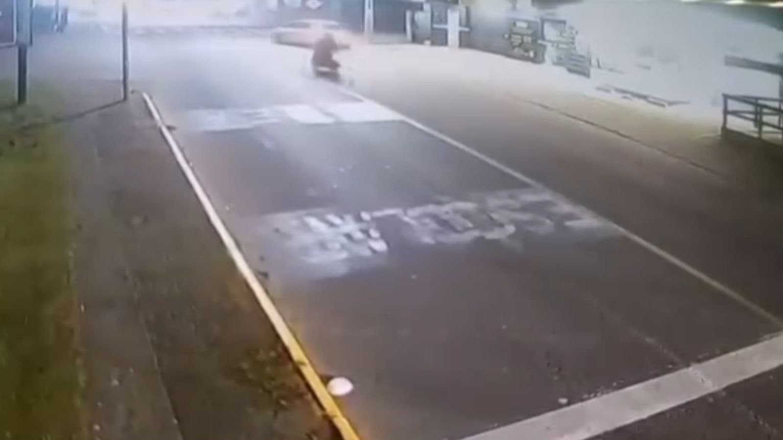 Motorista foge sem prestar socorro após acidente e deixa trabalhadora gravemente ferida em SC