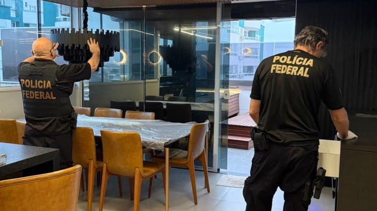 Megaoperação da PF expõe esquema de tráfico internacional de mulheres em SC