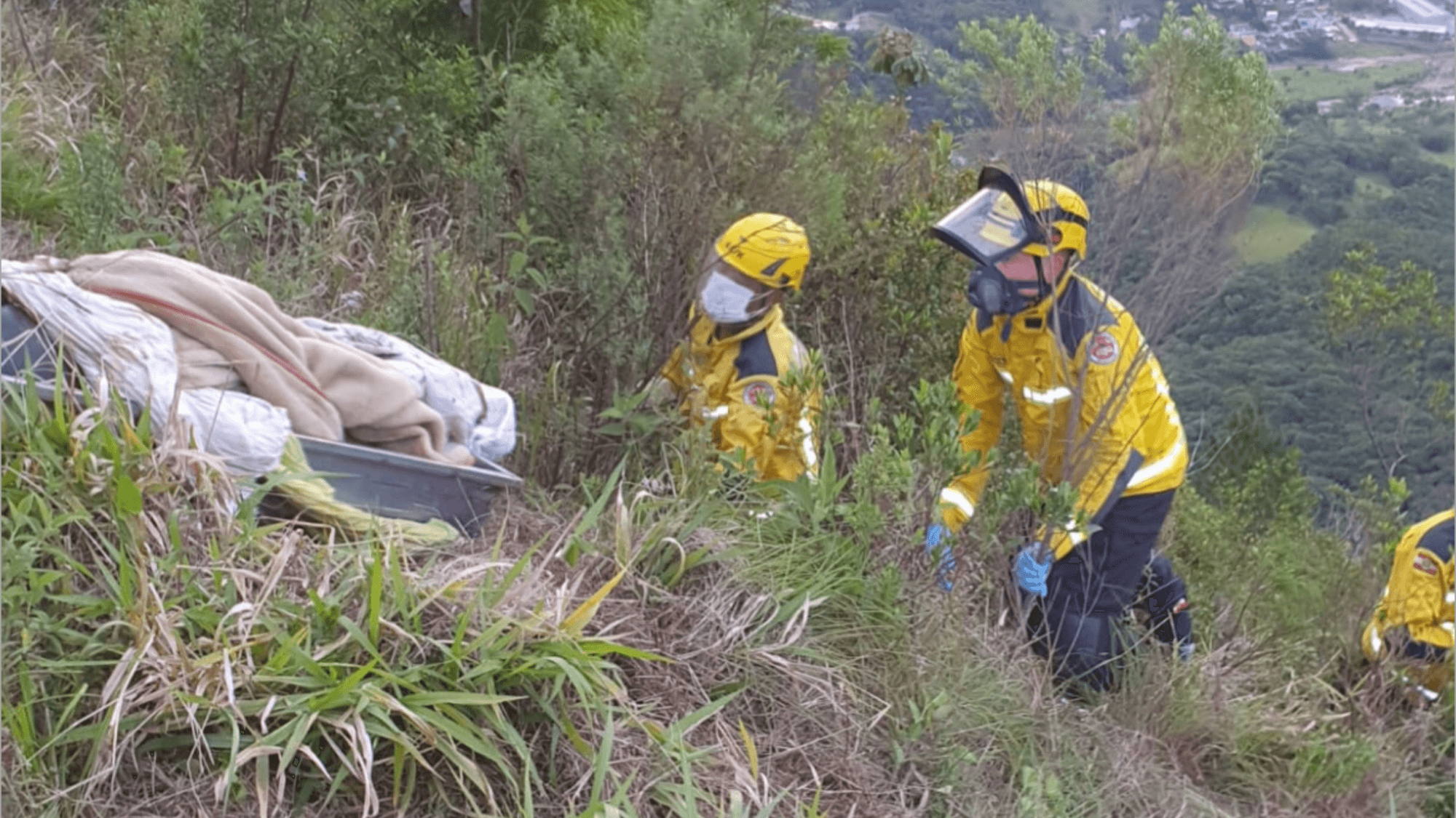 Corpo é encontrado em área de difícil acesso no Morro Queimado, em Santo Amaro da Imperatriz