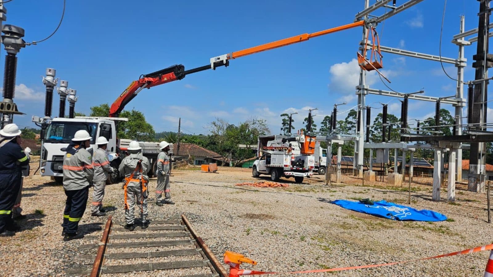Celesc reforça sistema elétrico de Tijucas e região com novo transformador de alta potência