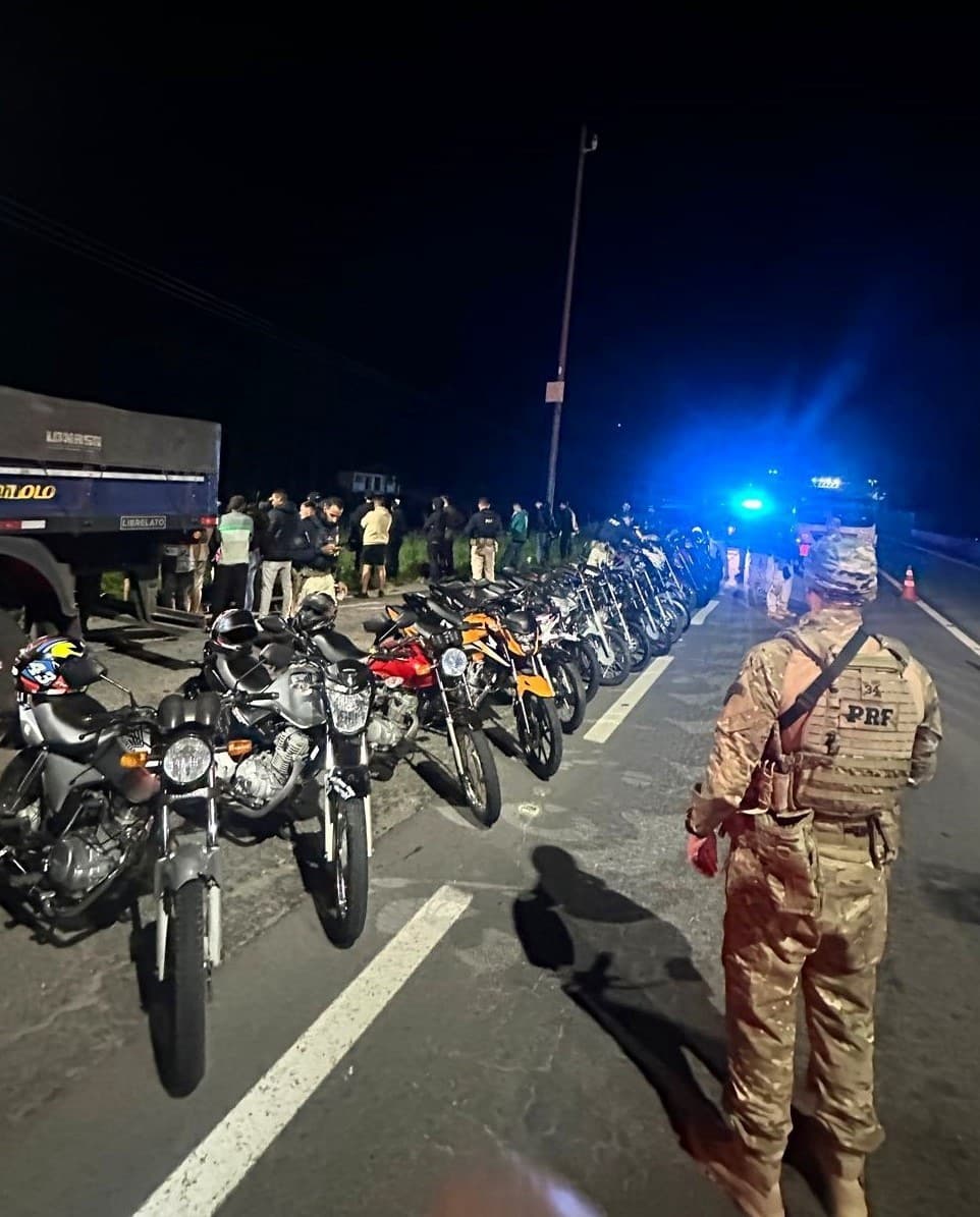 PRF intercepta 21 motociclistas que faziam rachas e “rolezinhos” na BR-101