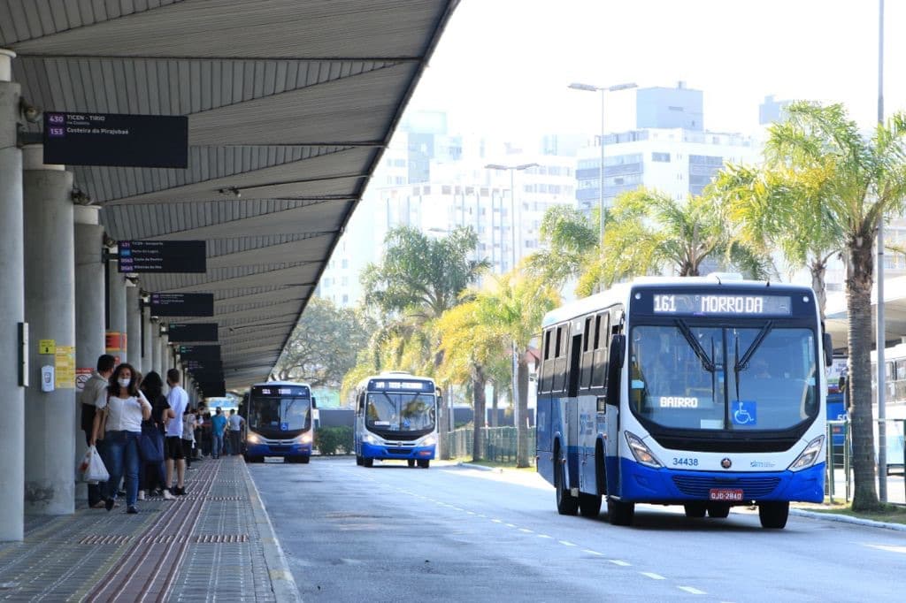 Transporte público passa a ser gratuito para mulheres vítimas de violência em Florianópolis