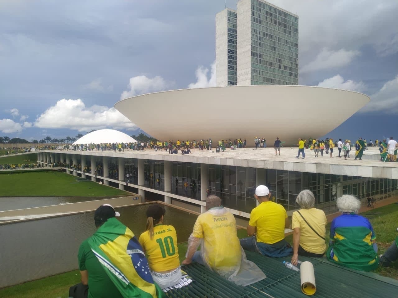 Pix para ônibus: empresários de SC que não foram a Brasília são condenados a 14 anos por “golpe de Estado”