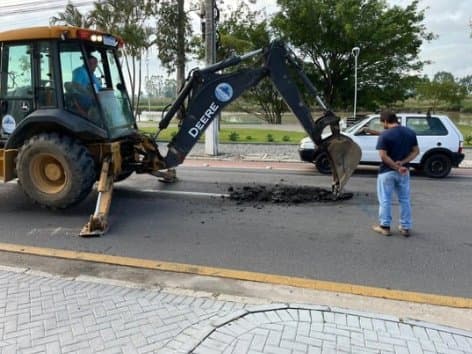 Tijucas usa IA para caçar vazamentos ocultos que drenam até 40% da água tratada pelo Samae