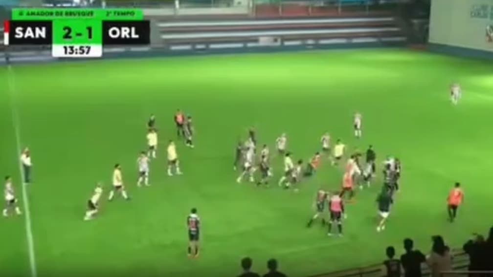 Polícia Civil investiga briga generalizada em jogo do futebol amador em SC