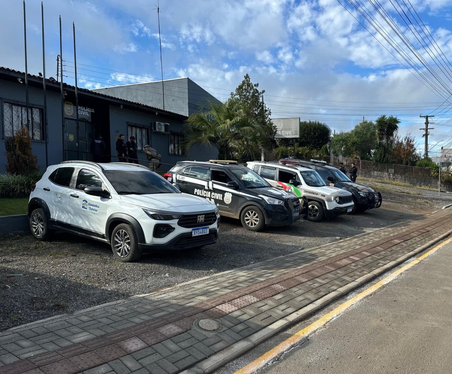 Operação fiscaliza atuação de seguranças privados na Serra catarinense
