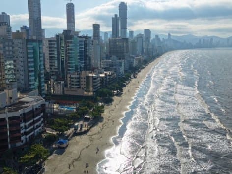“Obra vai virar a chave de Itapema”, diz Jorginho sobre engordamento da Meia Praia