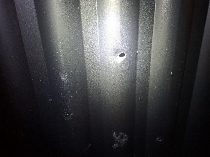 Homem atira contra residência após briga e foge em Indaial