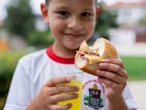 “Vai ter pão com laranjinha”: Tijucas retoma tradição histórica no 7° de Setembro