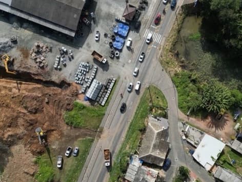 Canal extravasor abre novo caminho pra água e reduz risco de alagamentos na Itoupava Norte, em Blumenau